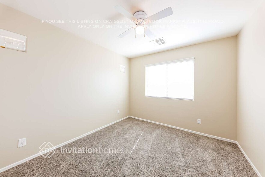 Building Photo - 35920 W Velazquez Dr