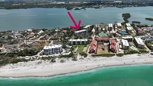 Building Photo - 8625 Midnight Pass Rd