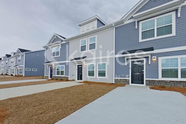 Building Photo - 2279 Banyon Cir