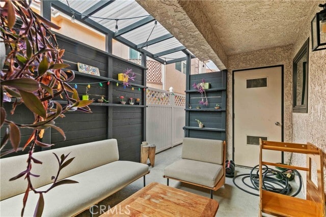 Building Photo - 635 E Magnolia Blvd