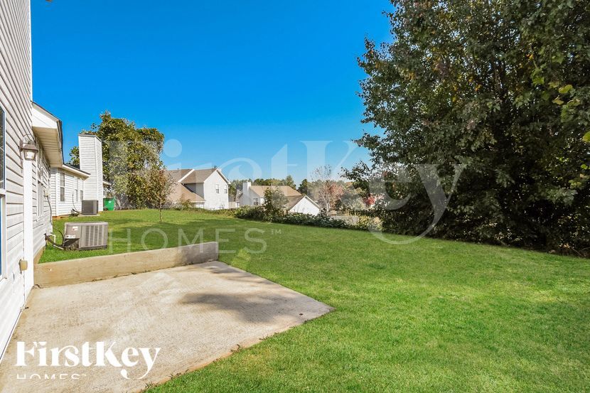 Building Photo - 2332 Rambling Way