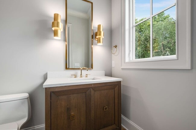 Building Photo - 8115 Devens Dr