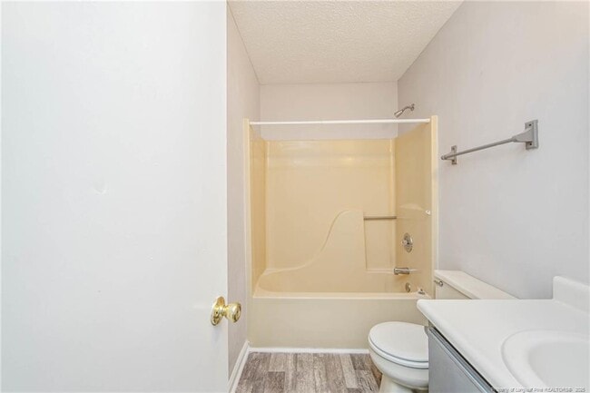 Building Photo - 6577 Green Meadow Ct