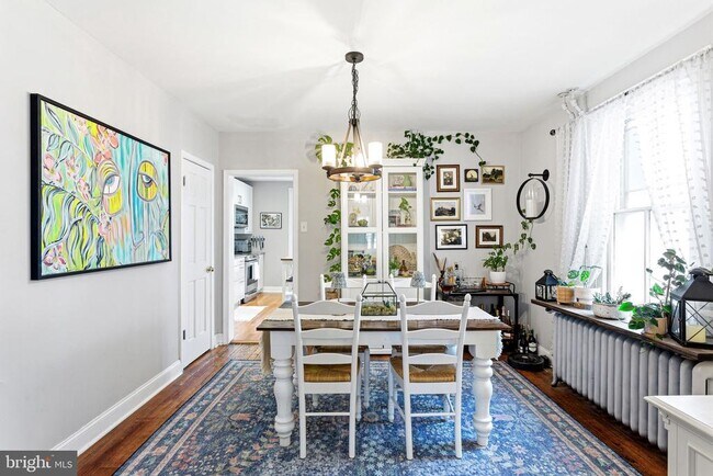 Building Photo - 7717 Flourtown Ave