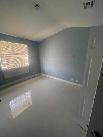 Building Photo - 1734 NE 6th St