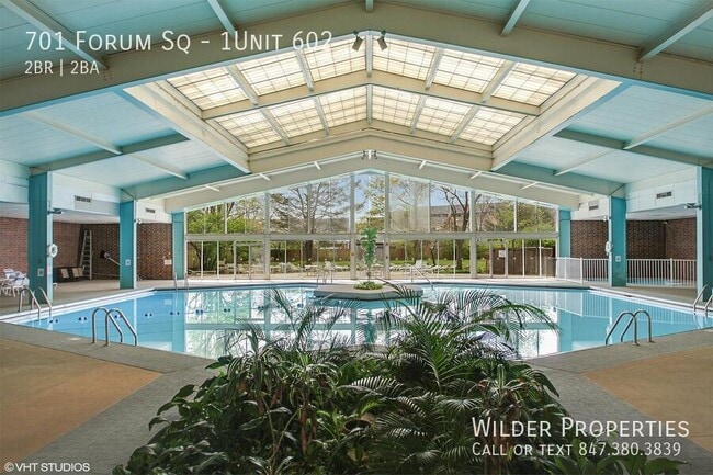 Building Photo - 701 Forum Square