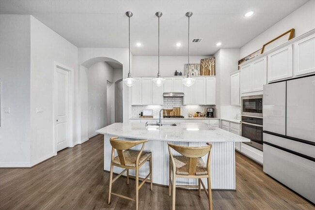 Building Photo - 320 Teakmill Trail