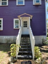 Building Photo - 965 NE 2nd St