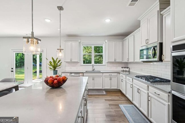 Building Photo - 2424 Pinnae Pl