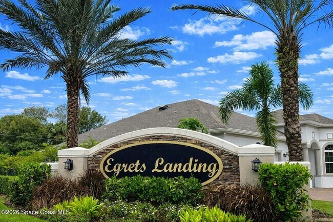 Building Photo - 5250 Hebron Dr