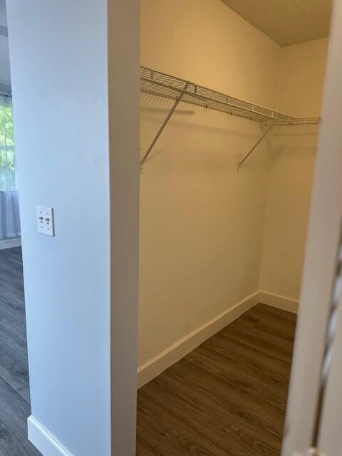 Building Photo - 4151 Eastridge Cir