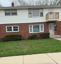 Building Photo - 3619 10th Ave