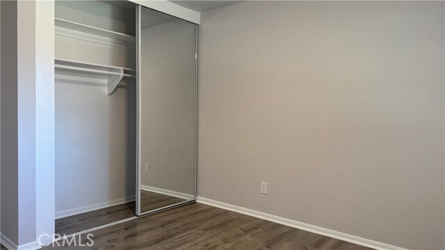 Building Photo - 10523 Hayvenhurst Ave