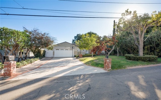 Building Photo - 28 Ranchview Rd