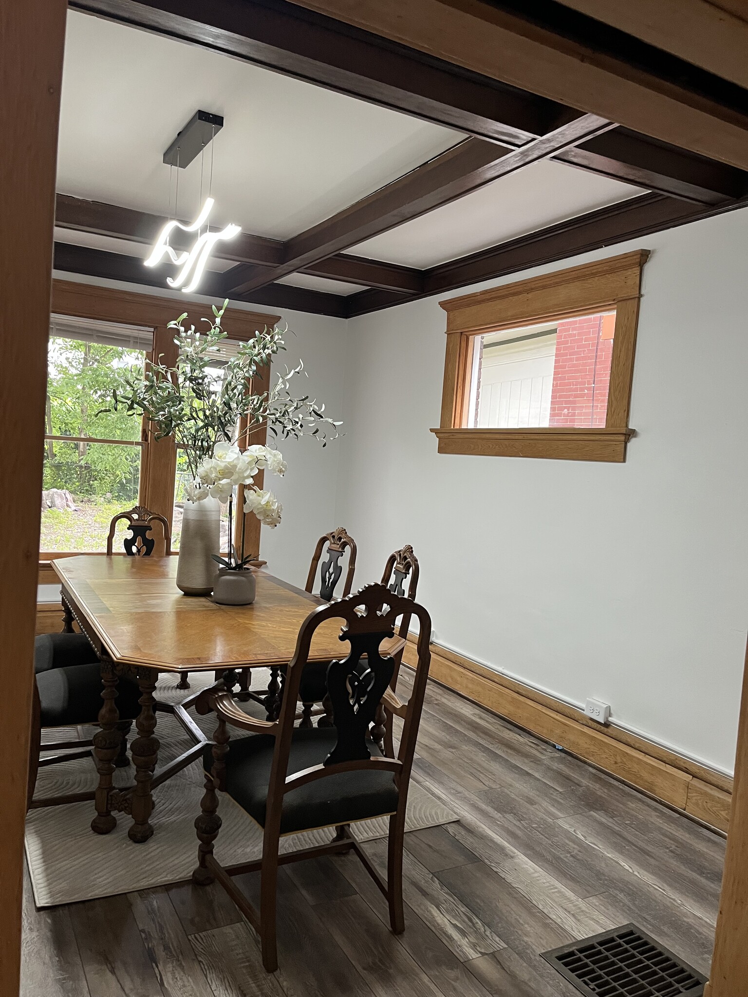 Dining Room Abundance of Outdoor Light - 24 E Northwood Ave