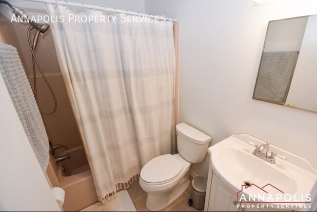 Building Photo - 1625 Hilltop Rd