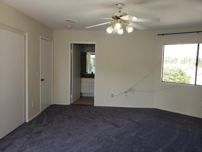 Building Photo - 8338 Woodley Pl