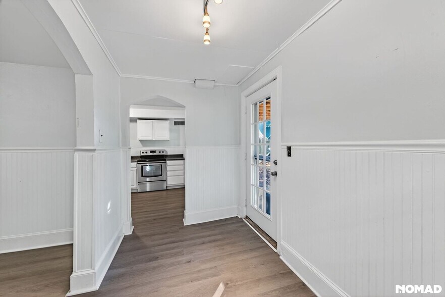 Building Photo - 821 Onslow St