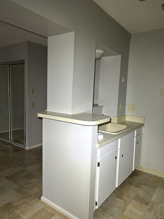 Building Photo - 20 Prospect St