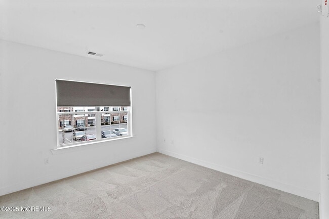 Building Photo - 827 Stiller Ln