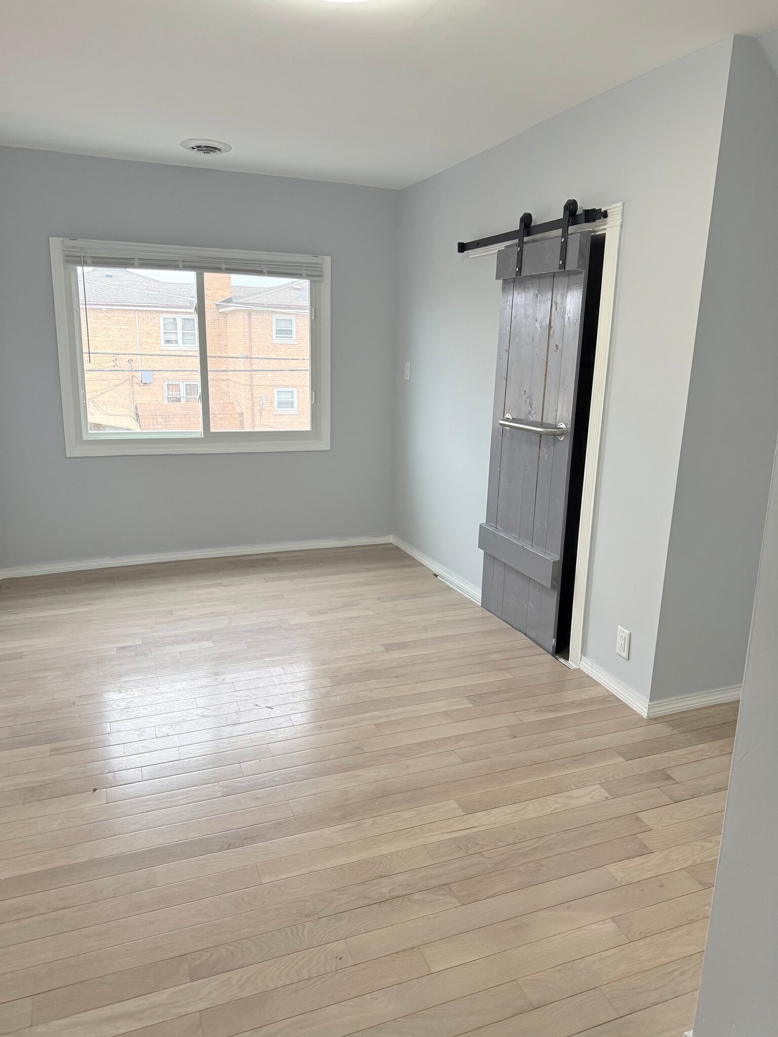 Building Photo - 2807 N 74th Ct