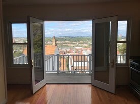 Building Photo - 1927 Huron St