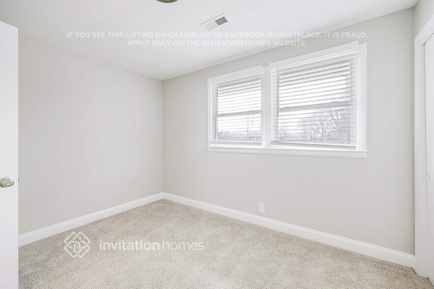 Building Photo - 728 Winthorne Dr