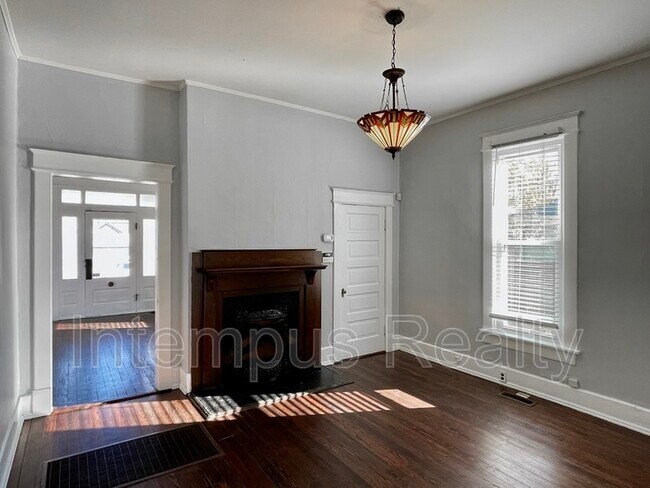 Building Photo - 1512 Meridian St
