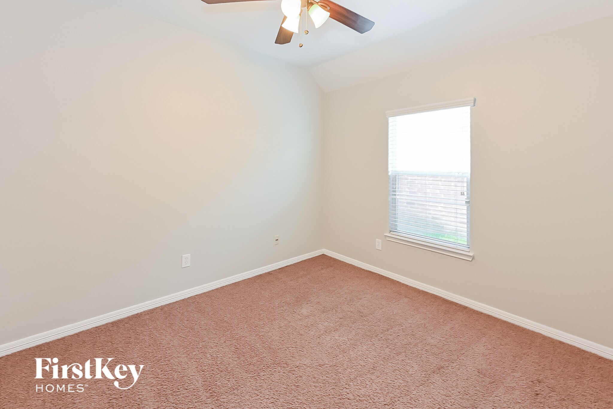Building Photo - 10364 Stone Gate Dr