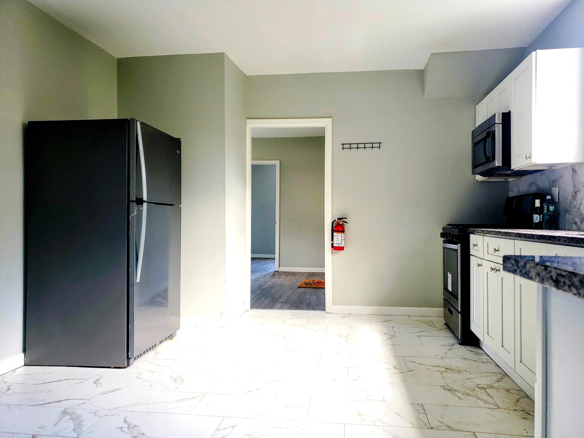 Building Photo - 33 Lafayette St