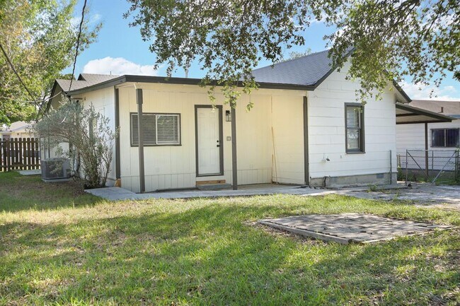 Building Photo - 309 Buhler Dr