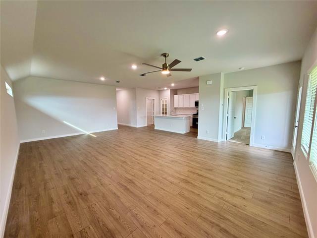 Building Photo - 2203 Heatwave Ln