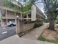 Building Photo - 3000 Guadalupe St