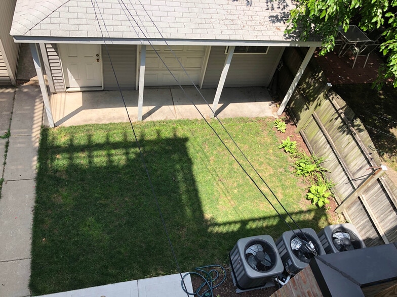 Rear Yard - 3320 N Lakewood Ave