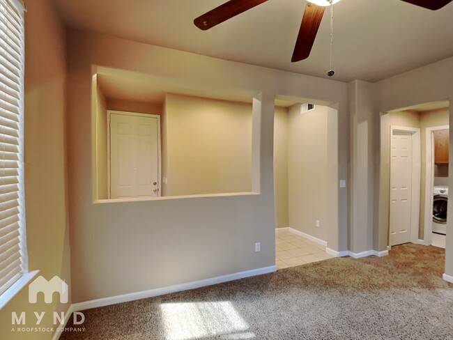 Building Photo - 3909 Antinori Dr