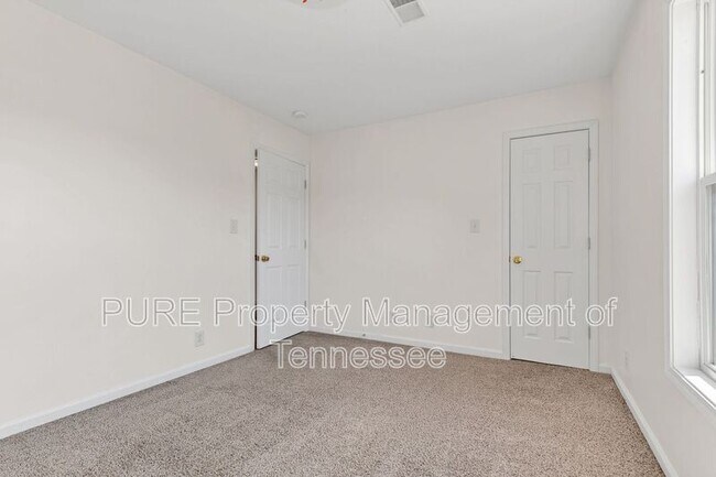 Building Photo - 519 Peachers Ridge Rd