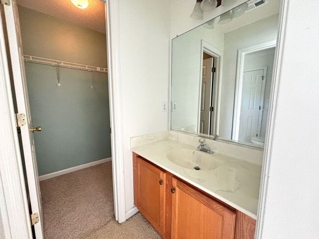 Building Photo - Available now. Great 3 BR/2.5 BA Home Avai...