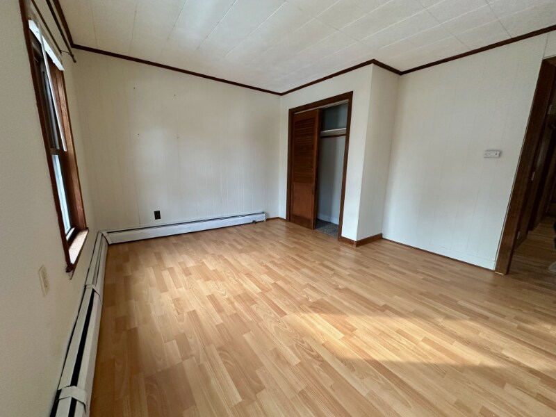 Building Photo - 73 Durant St