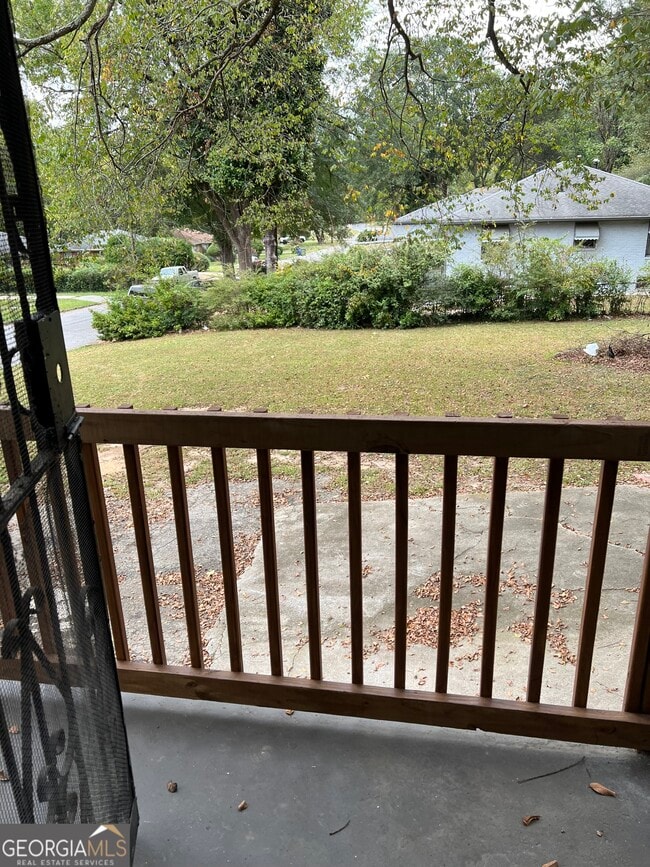 Building Photo - 1215 Westview Dr SW