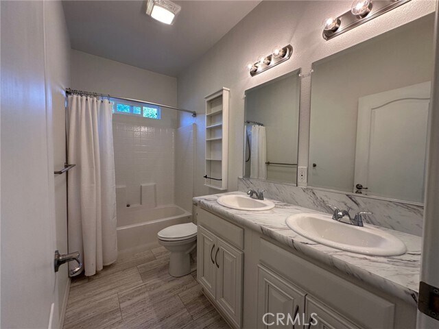 Building Photo - 1188 Aztec