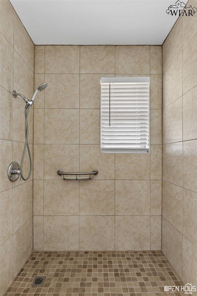 Building Photo - 4728 Eden Ln