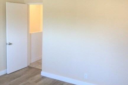 Master Bedroom Entry Door - 3305 Green Ln