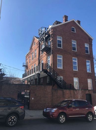 Stands tall in Upper Fells Point - 1901 E Lombard St