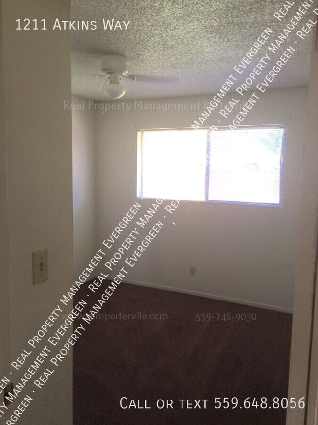 Building Photo - 1211 Atkins Way