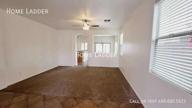 Building Photo - This inviting 3-bedroom, 2-bath home in th...