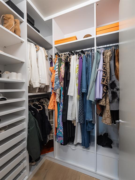 Building Photo - 44 East Ave