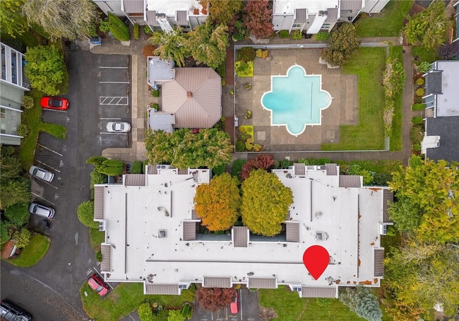 Building Photo - ***Rent Special!! - $500 off First Month's Rent***-Oakbrook Country Club Condominium (2bedroom)! ...