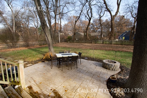 Building Photo - 8541 High Dr