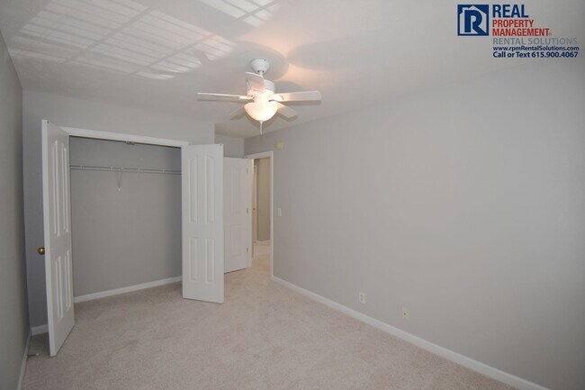 Building Photo - 3BR/2.5BA townhome in south Murfreesboro, close to I-24!