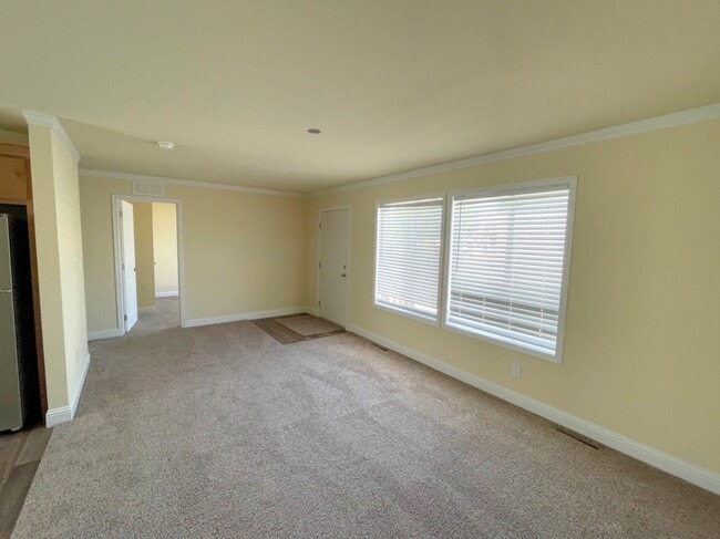 Building Photo - 4200 Maslona Dr
